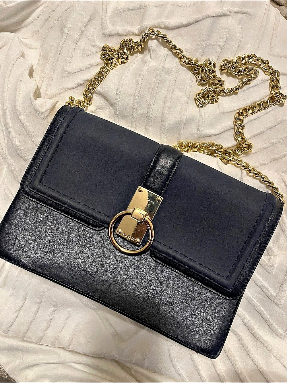Black Chain Shoulder Bag Like New